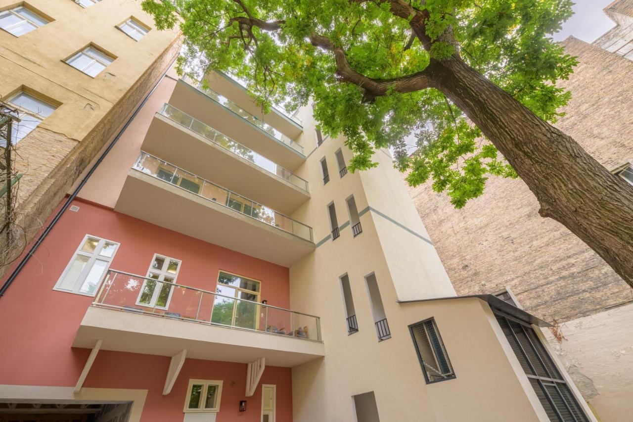 Millenium Spa- Diplomats Budapest Exterior photo